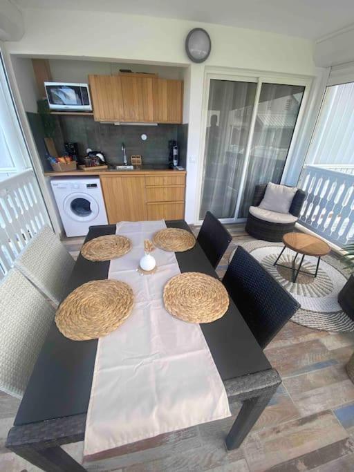 One Life Vue Lagon Sandy Ground Extérieur photo